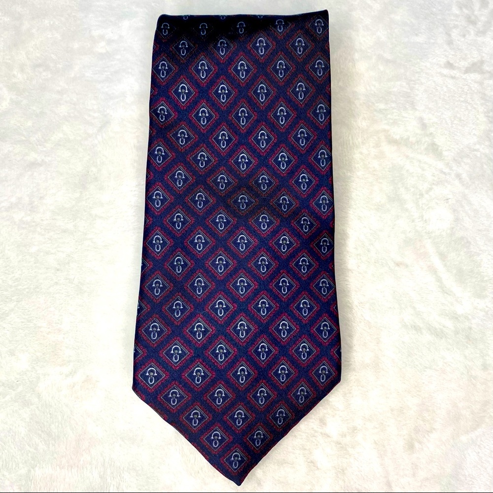 Isaac Zelcer Tie